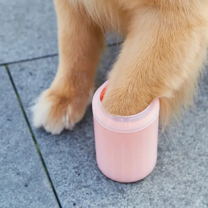 Pampered Paws: Portable Silicone Paw Cleaner - Your Dog's Ultimate Foot Spa!