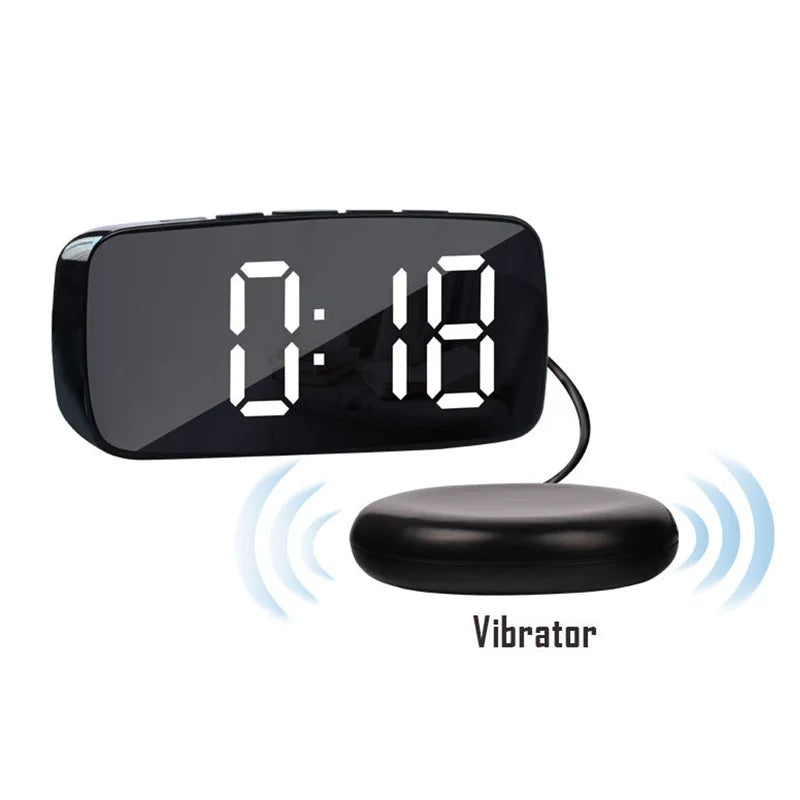 Powerful Vibrating Alarm Clock with Bed Shaker: Dual USB, Ideal for Heavy Sleepers, Deaf or Hard of Hearing Individuals, with Snooze Functionality