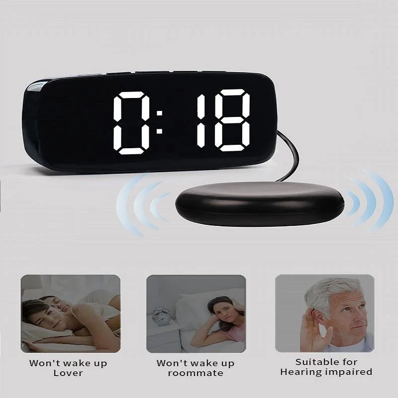 Powerful Vibrating Alarm Clock with Bed Shaker: Dual USB, Ideal for Heavy Sleepers, Deaf or Hard of Hearing Individuals, with Snooze Functionality